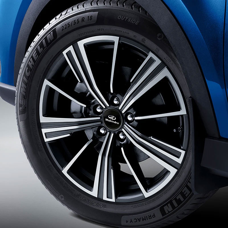 Car Wheel Center Hub Cap Cover - đánh giá và giá Car Accessories Xuv 300